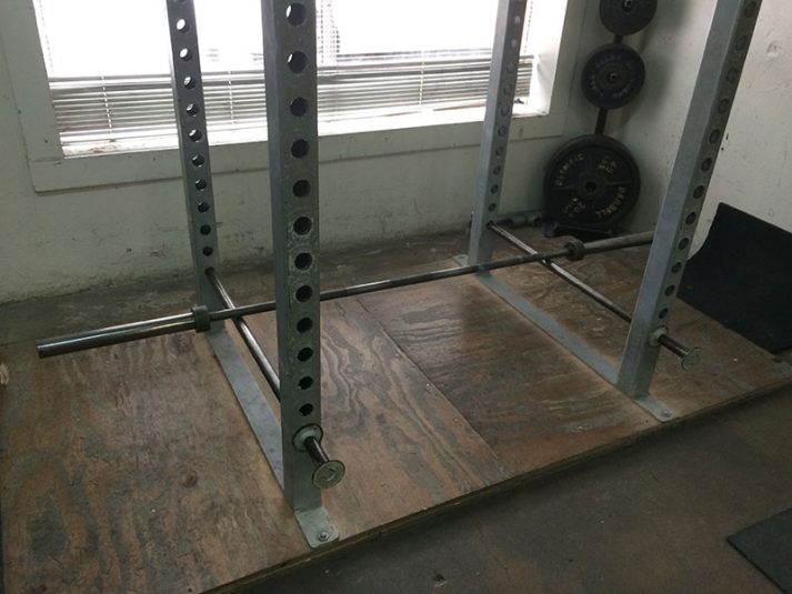This picture shows a deadlift rack, unconfined for...deadlifting!